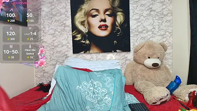 nataliaesmith 24 online show from 11/06/25, 03:35