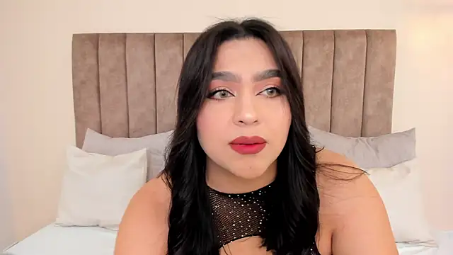 eva sainnt online show from 09/25/25, 04:54