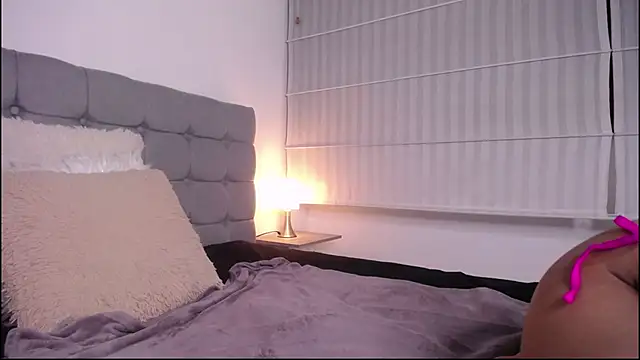 Violet King online show from 09/10/25, 02:39