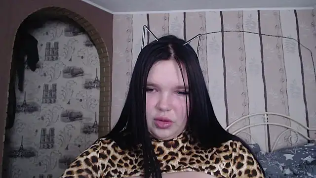 Snapshot of Victoriakot chatting on 03/22/25, 07:15 Victoriakot online show from 03/22/25, 07:15