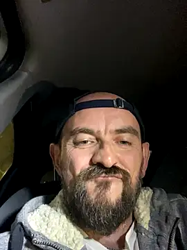 Snapshot of Rimmingtop chatting on 10/28/25, 09:28 Rimmingtop online show from 10/28/25, 09:28