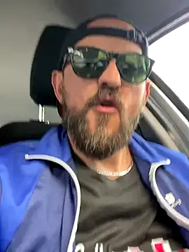 Snapshot of Rimmingtop chatting on 10/30/25, 12:50 Rimmingtop online show from 10/30/25, 12:50