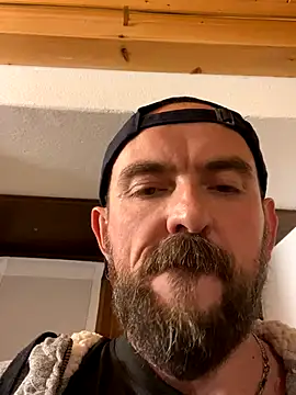 Snapshot of Rimmingtop chatting on 10/31/25, 01:12 Rimmingtop online show from 10/31/25, 01:12