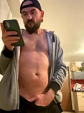 Snapshot of Rimmingtop chatting on 12/17/25, 08:59 Rimmingtop online show from 12/17/25, 08:59