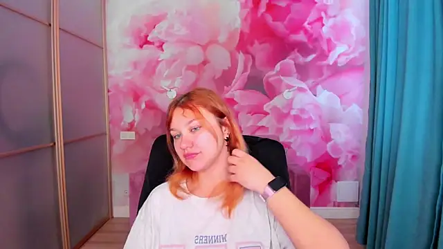 AngelinaLow online show from 05/02/26, 05:34