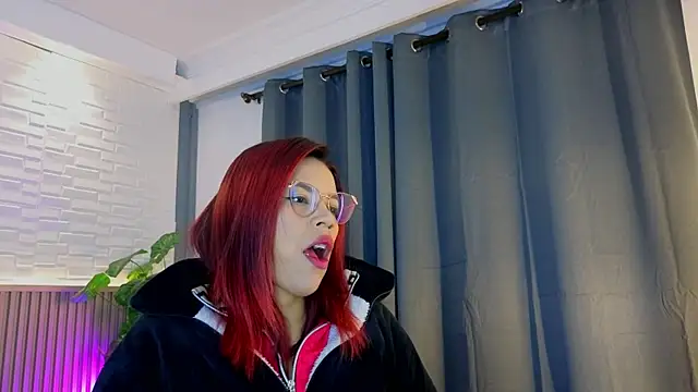 TiffanyWalk online show from 10/15/25, 10:48