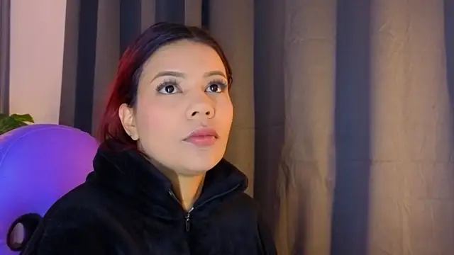 TiffanyWalk online show from 11/26/25, 10:38