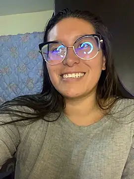 cloe starr online show from 03/19/25, 10:09