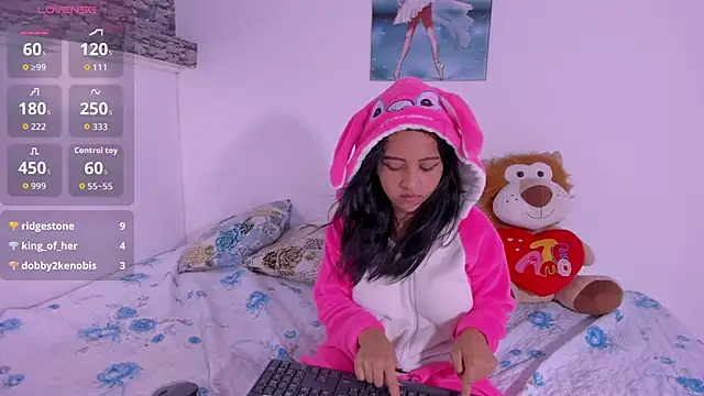 Snapshot of tianna_princess chatting on 12/05/25, 12:41 tianna princess online show from 12/05/25, 12:41