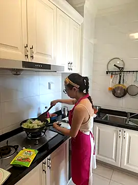 aa520uv online show from 10/06/25, 03:26