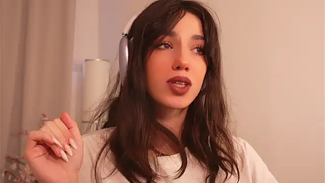 mystica  online show from 11/19/25, 08:47