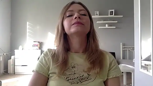 MillieShow online show from 10/13/25, 07:30