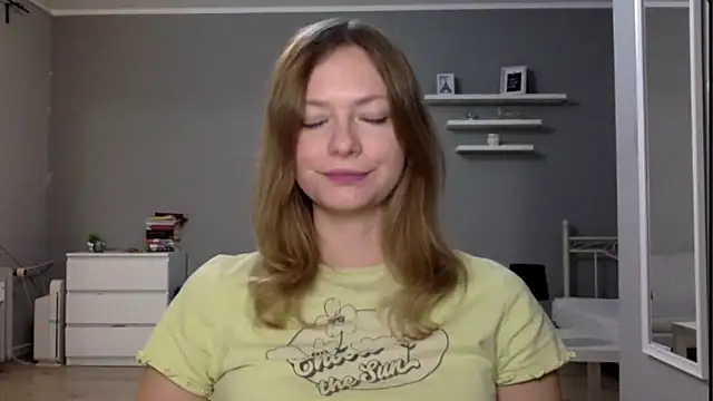 MillieShow online show from 10/23/25, 05:12