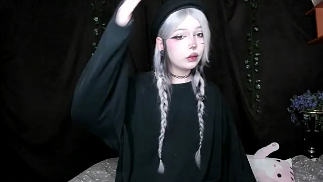 amelia mays xx online show from 11/27/25, 11:23