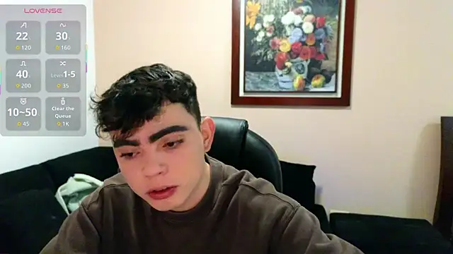 Snapshot of lukeboyce33 chatting on 10/28/25, 11:40 lukeboyce33 online show from 10/28/25, 11:40