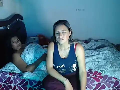 Snapshot of Tu-Reina chatting on 09/26/25, 09:46 Tu-Reina online show from 09/26/25, 09:46