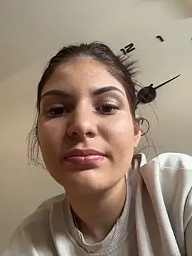 Snapshot of MeCherryy chatting on 03/16/26, 01:37 MeCherryy online show from 03/16/26, 01:37