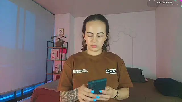 Sairy  online show from 06/08/26, 11:05