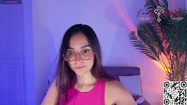 Emmi Roberts online show from 07/05/26, 10:39