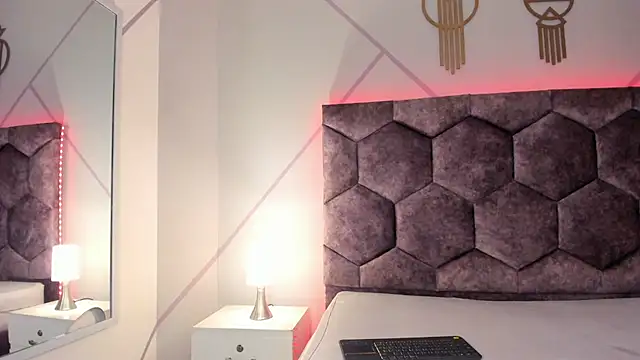 Chloe Durand  online show from 03/16/25, 12:56