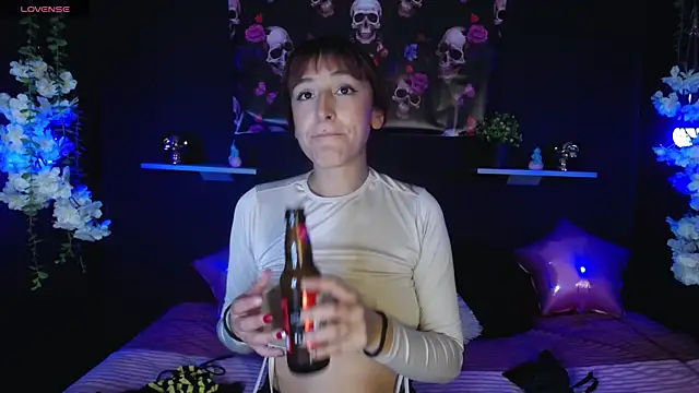 Hairydoll  online show from 11/10/25, 09:14