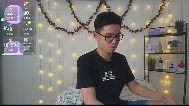 Danny-Swift13 online show from 03/14/25, 12:07