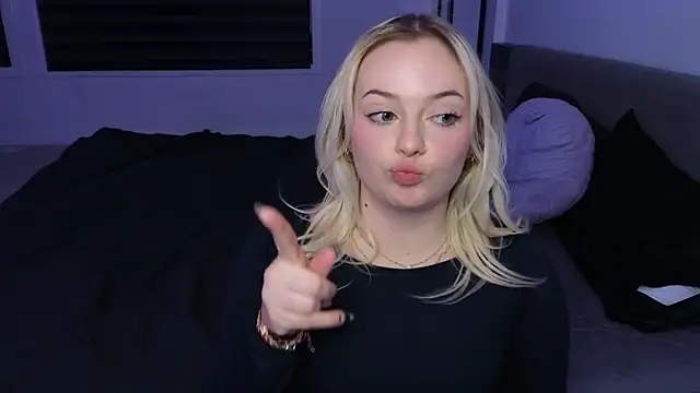 margot robbie7 online show from 01/14/26, 03:01