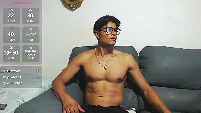 Christian Musclet4 online show from 10/10/25, 02:32