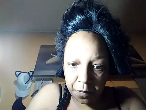 Snapshot of Tatyhotevony chatting on 03/20/25, 05:02 Tatyhotevony online show from 03/20/25, 05:02