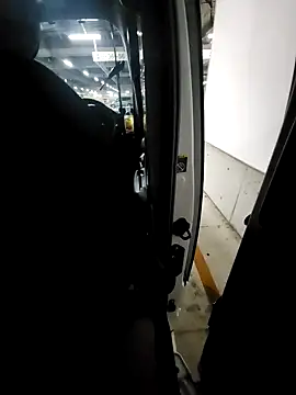 Snapshot of ikeike-kun chatting on 10/21/25, 09:32 ikeike-kun online show from 10/21/25, 09:32