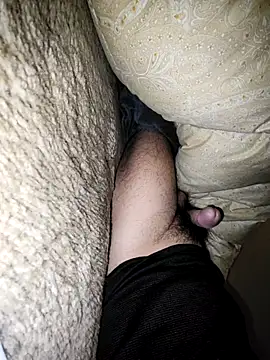 Snapshot of ikeike-kun chatting on 12/14/25, 03:28 ikeike-kun online show from 12/14/25, 03:28