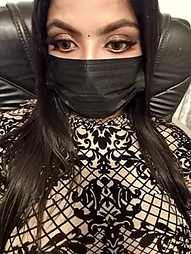 Snapshot of Tamil_hot_whiskey_girl chatting on 10/04/25, 12:41 Tamil hot whiskey girl online show from 10/04/25, 12:41