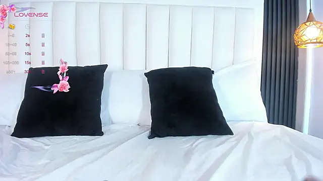 MartinaGracex online show from 09/24/25, 11:19