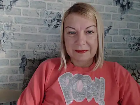 Lillia Ray online show from 10/18/25, 06:48