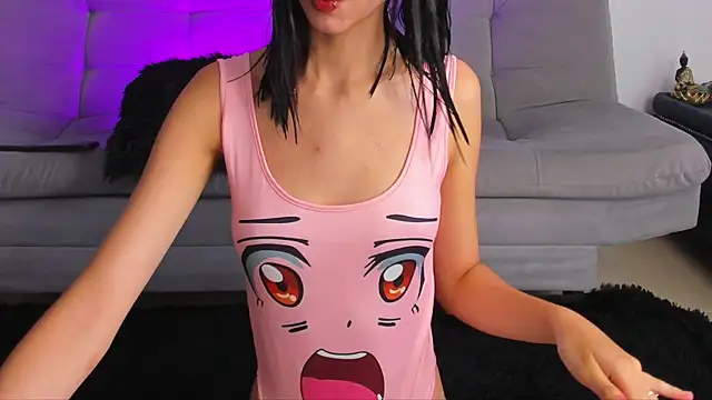 Snapshot of pauline_rouge chatting on 10/31/25, 01:23 pauline rouge online show from 10/31/25, 01:23