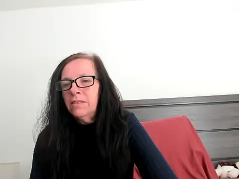 Snapshot of peachgoddess chatting on 12/20/25, 03:19 peachgoddess online show from 12/20/25, 03:19