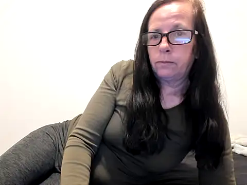 Snapshot of peachgoddess chatting on 03/20/26, 02:27 peachgoddess online show from 03/20/26, 02:27