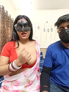 Snapshot of jhanvi_boo chatting on 09/28/25, 07:36 jhanvi boo online show from 09/28/25, 07:36