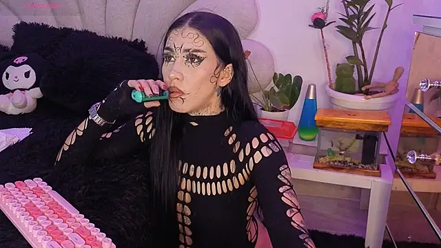 Snapshot of AnfisaLetyagho chatting on 10/11/25, 02:55 AnfisaLetyagho online show from 10/11/25, 02:55