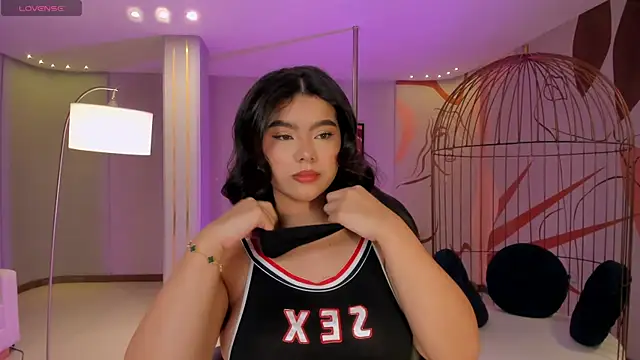 CandaseRussell online show from 10/30/25, 08:31