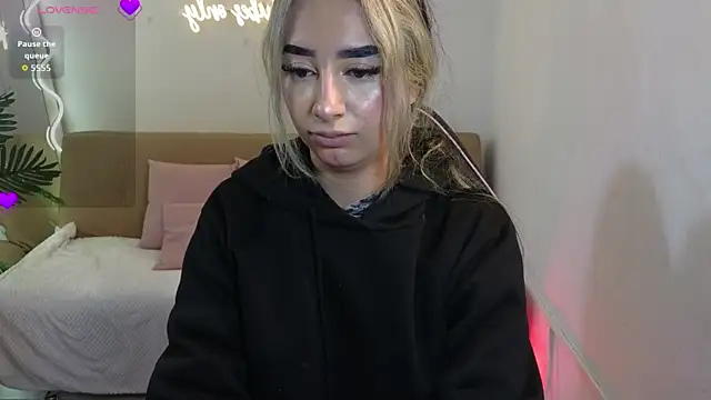 Malory tay1 online show from 11/11/25, 11:43