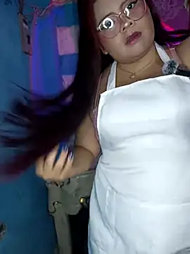 Trilyn25 online show from 10/29/25, 02:58