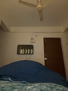 Ms Saanvi online show from 11/29/25, 08:23