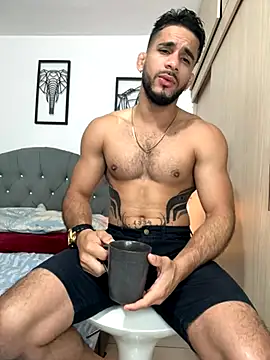 Snapshot of Maximiliano_ford chatting on 09/24/25, 10:29 Maximiliano ford online show from 09/24/25, 10:29