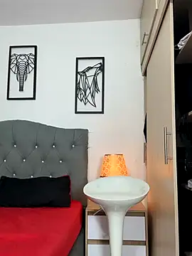 Snapshot of Maximiliano_ford chatting on 10/23/25, 10:25 Maximiliano ford online show from 10/23/25, 10:25