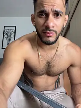 Snapshot of Maximiliano_ford chatting on 10/25/25, 10:56 Maximiliano ford online show from 10/25/25, 10:56