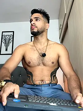 Maximiliano ford online show from 11/21/25, 10:25