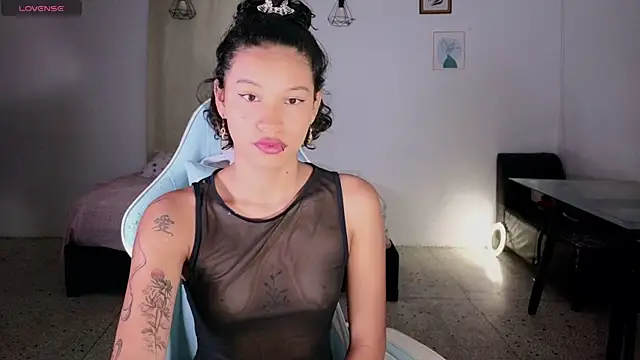 eleselas online show from 10/02/25, 02:07