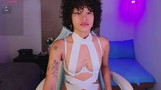 eleselas online show from 12/03/25, 11:47