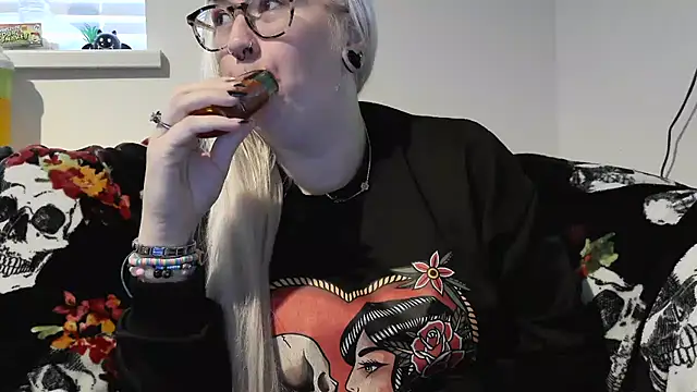 Sizzling Indie36 online show from 09/18/25, 08:38